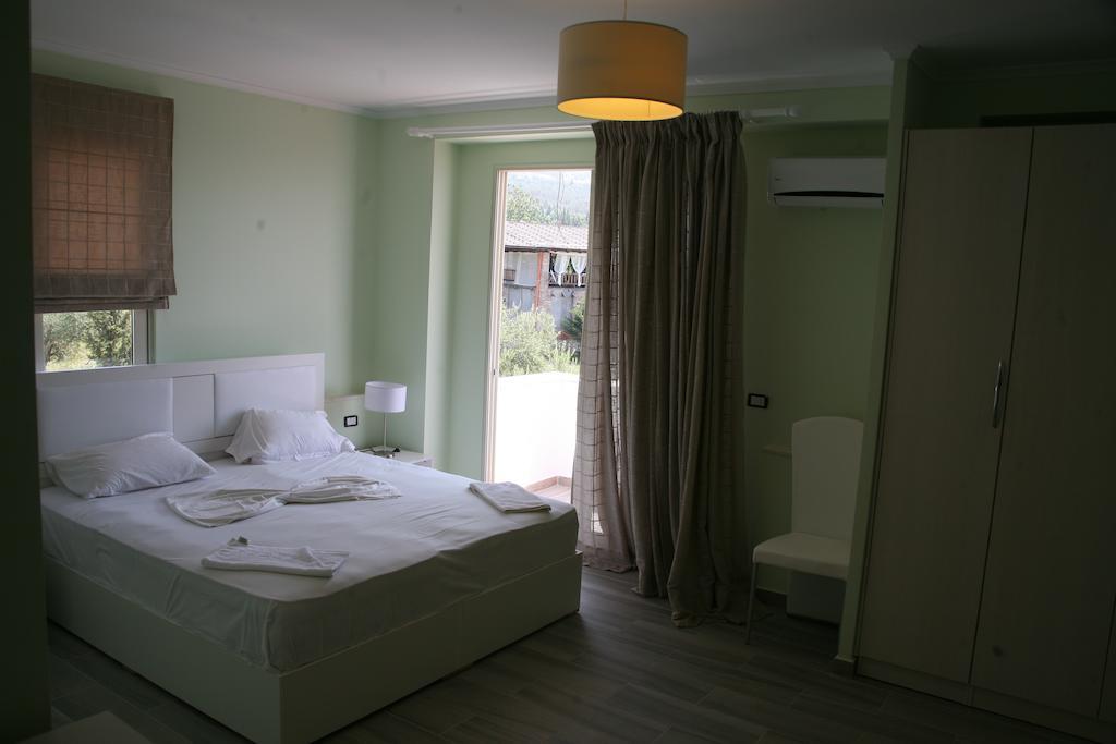 Hotel Ionian Дермі Номер фото